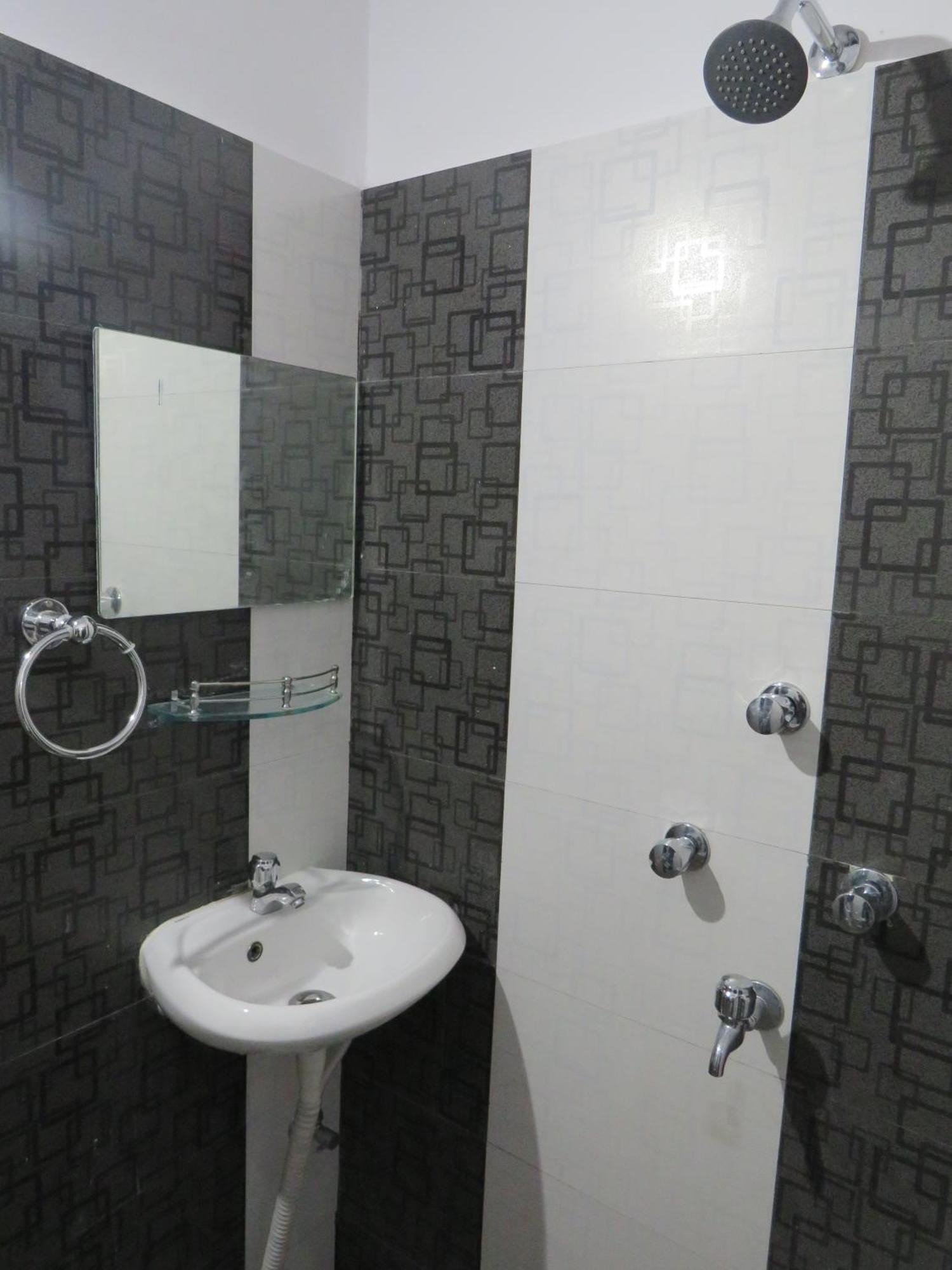 Shaw Guest House โกลกาตา ภายนอก รูปภาพ